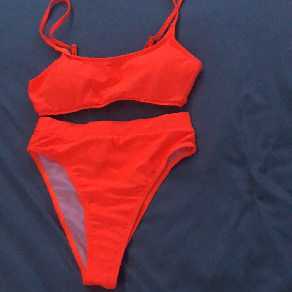 neon orange / red bikini